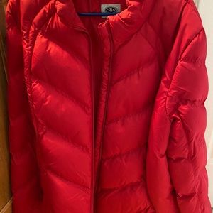 Red women’s puffer jacket size XL